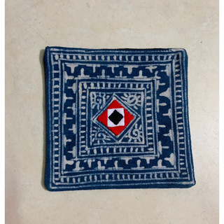 Lót ly thổ cẩm