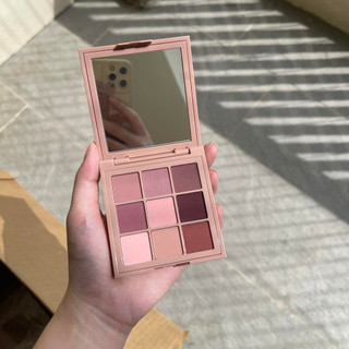 Bảng mắt 9 ô Huda Beauty Matte Obsessions Eyeshadow Palette