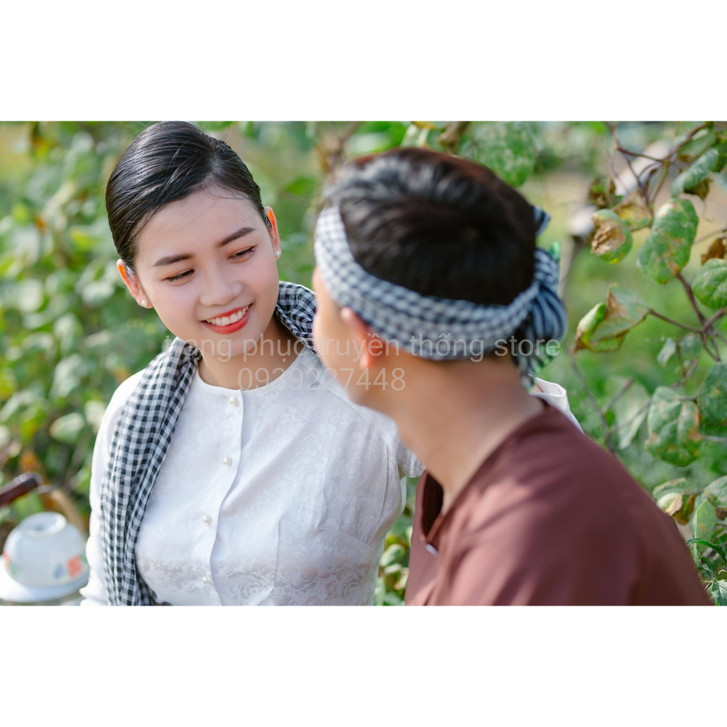 Bộ Áo Bà Ba Gấm Trắng - Có bộ bà ba Bigsize- may sỉ bà ba toàn quốc - May bộ bà ba theo yêu cầu