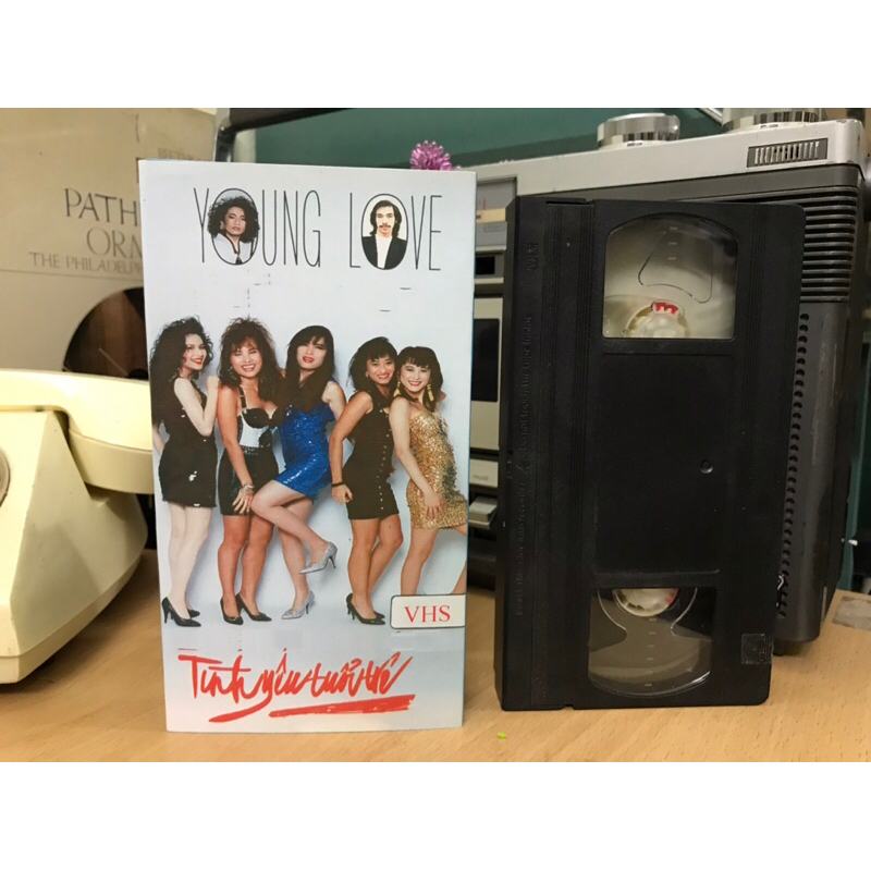 Băng VHS Liên khúc tình yêu tuổi trẻ