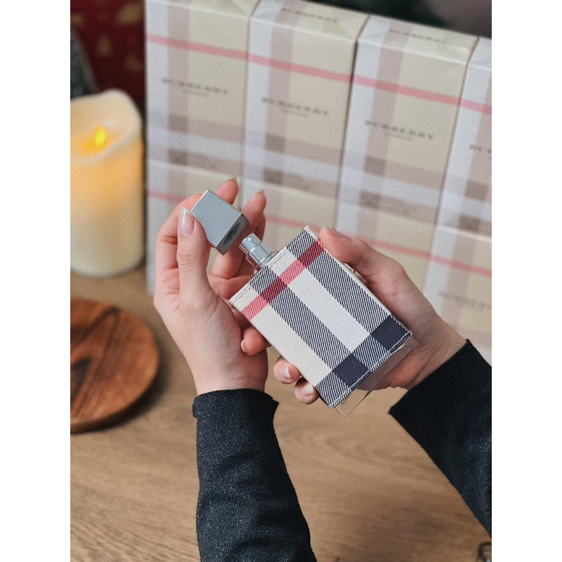 Nước hoa 𝗕𝘂𝗿𝗯𝗲𝗿𝗿𝘆 𝗟𝗼𝗻𝗱𝗼𝗻 𝗳𝗼𝗿 𝗪𝗼𝗺𝗲𝗻 𝗘𝗗𝗣 30ml