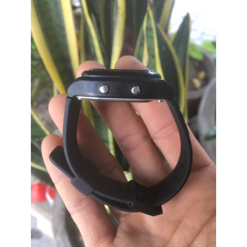 Đồng hồ kim và điện tử Nhật si