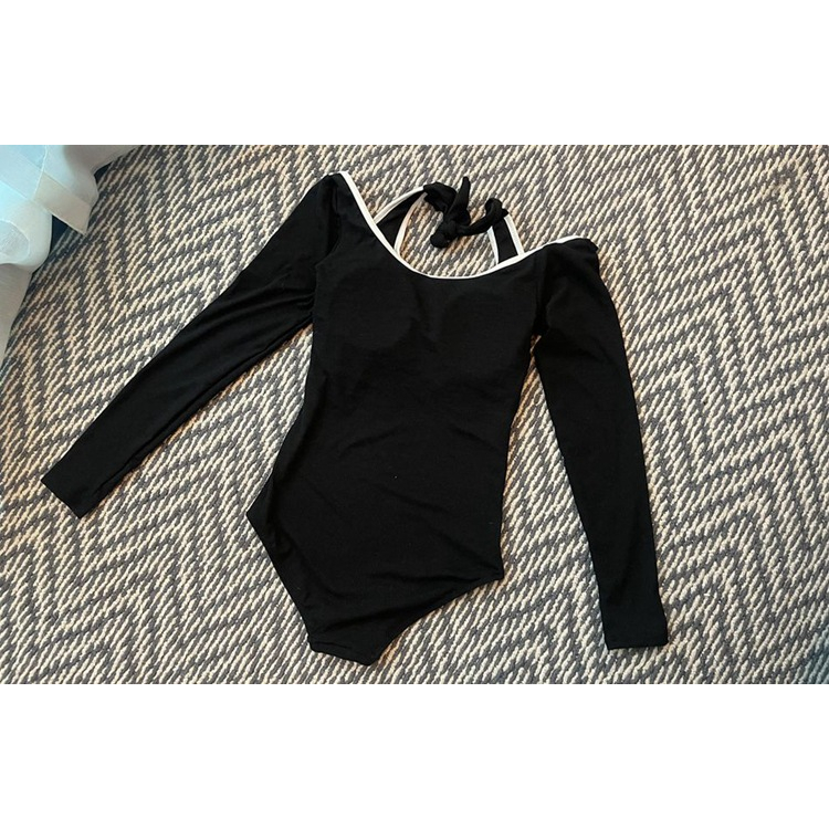 Mẫu mới Bikini một mảnh cut-out vai quyến rũ Hàn Quốc, đồ bơi tay dài chống nắng, monokini chất thun gân mịn