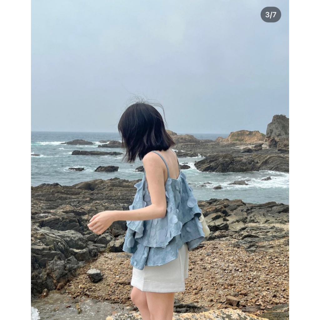 SET ÁO BBD TẦNG XANH ĐÁ ĐÍNH TRÁI TIM 2 DÂY + QUẦN SHORT TRẮNG