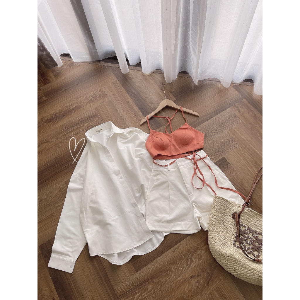 SET 3 MÓN: ÁO BRA CAM DÂY CHÉO BỤNG + ÁO SƠ MI TRẮNG + QUẦN SHORT TRẮNG