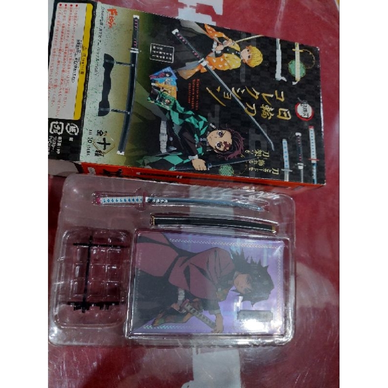 Card và kiếm mô hình nhân vật Kimetsu no Yaiba