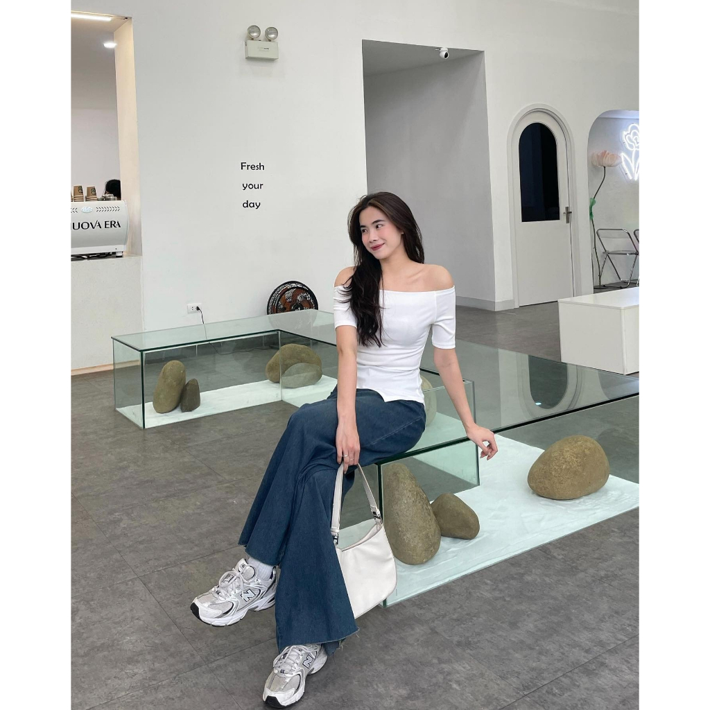 Áo tay bồng nhún eo chất thun zip 247plus - Ao828_P12K1