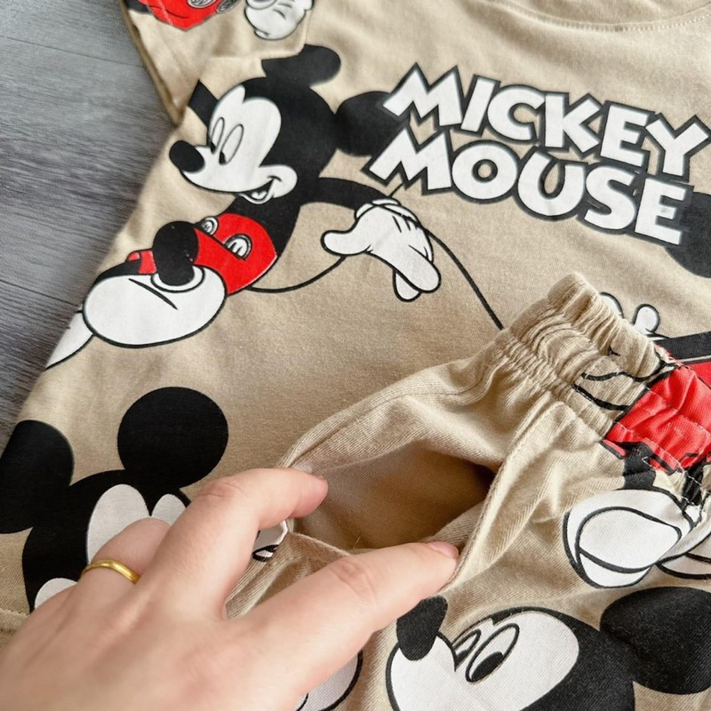 Bộ cotton HM mickey nâu cho bé 10kg - 21kg