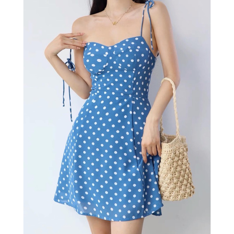 Order 15 ngày- Đầm hai dây hoa