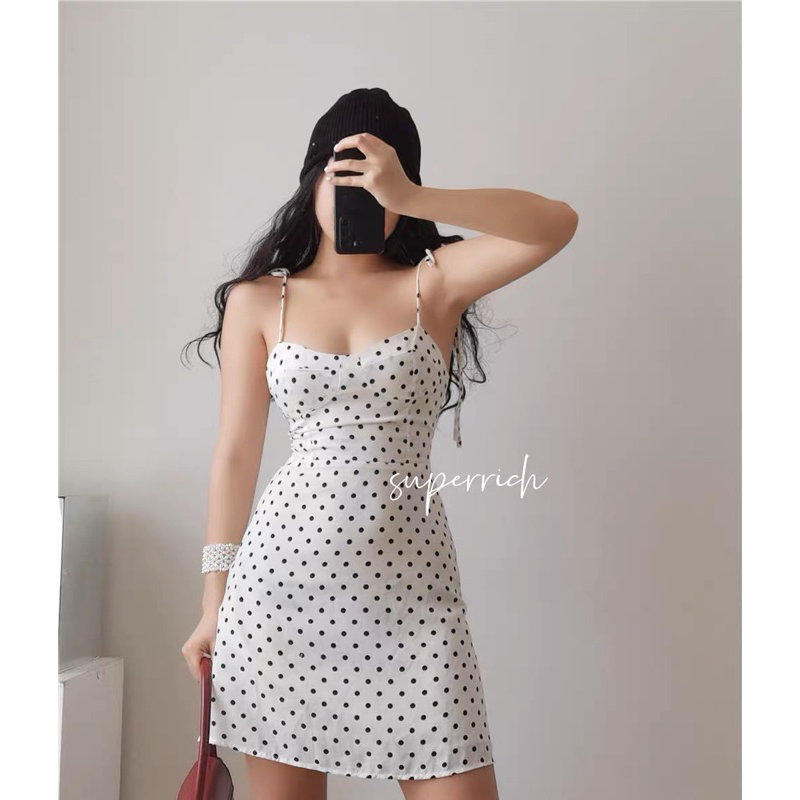 Order 15 ngày- Đầm hai dây hoa