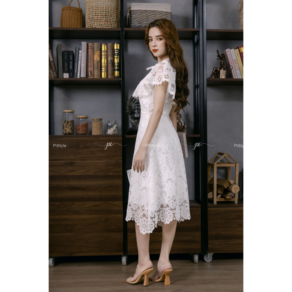 Váy Ren Bèo Cổ Màu Trắng Pi Home Of Beauty Made With Love 23V003 | BigBuy360 - bigbuy360.vn