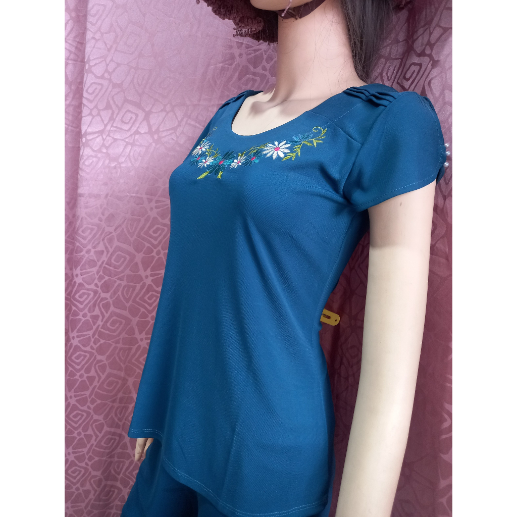 Bộ trung Niên mặc nhà thêu hoa Quần Dài - Sang Trọng,Lịch Sự - Vải solen hàn quốc ,Mát Tặng Bà Tặng Mẹ