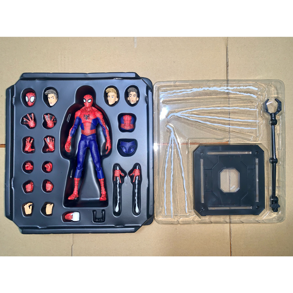 Mô Hình SV-Action Peter B.Paker_Spider-Man_Into the Spider-Verse Sentinel Bootleg