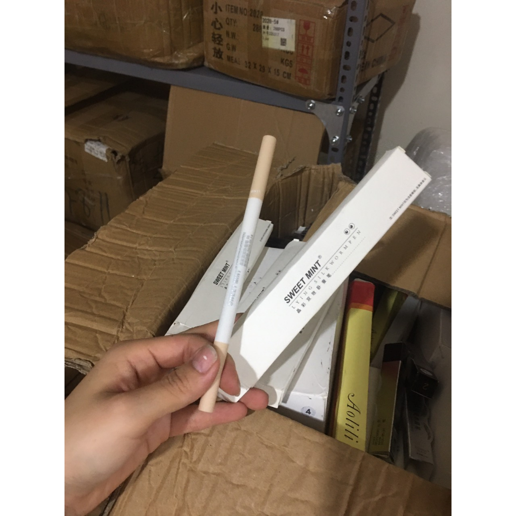 Bút kẻ bọng mắt 2 đầu Sweet Mint Vẽ nhũ mắt bắt sáng hightlight siêu tự nhiên