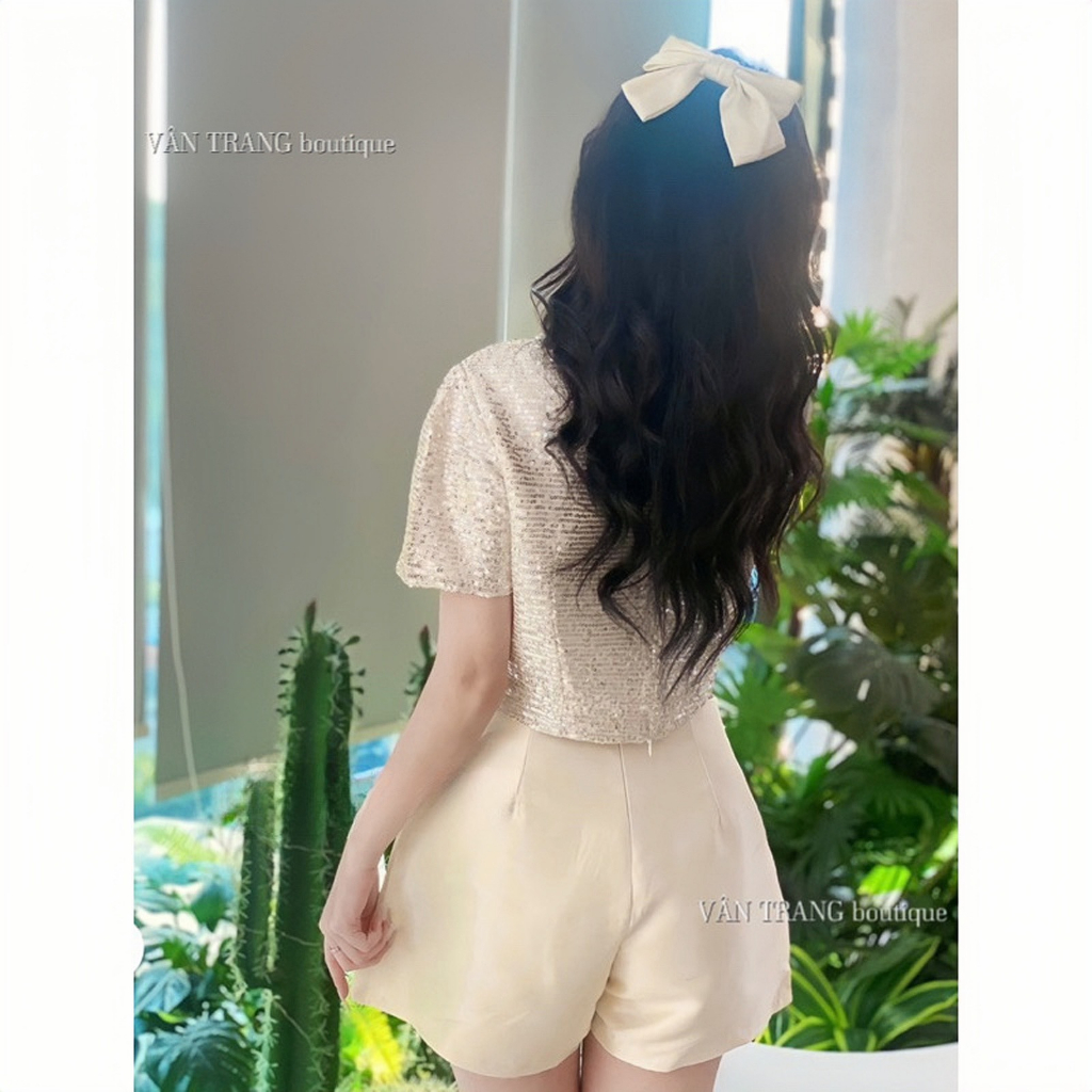 Set Áo Kim Sa Lấp Lánh Croptop Cộc Tay kèm quần Tafta