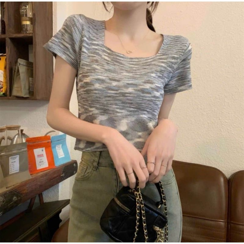 Áo len loang cổ vuông hàng QC