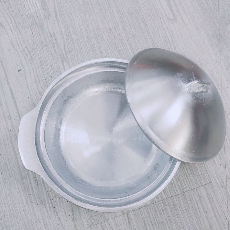 Nồi gang đúc nắp gang 15cm , nồi gang đúc kho quẹt , kho thịt , kho tộ