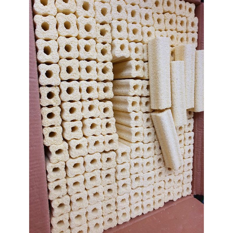 Sứ lọc thanh kích thước 15x4x4 và 10x3x3 cam kết hàng tốt đến tay người tiêu dùng