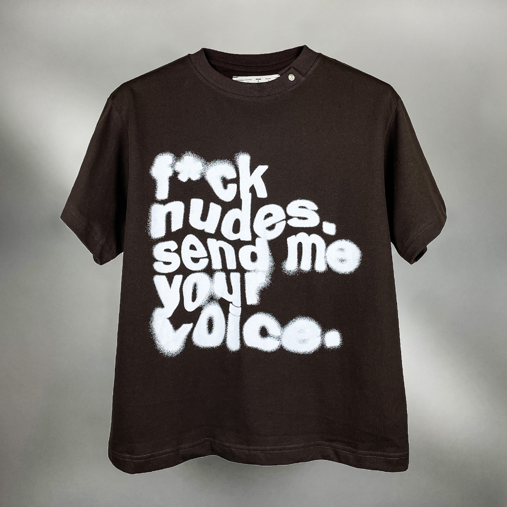Áo thun tay ngắn KIZZ.LABEL PHẤT NÚT T-SHIRT