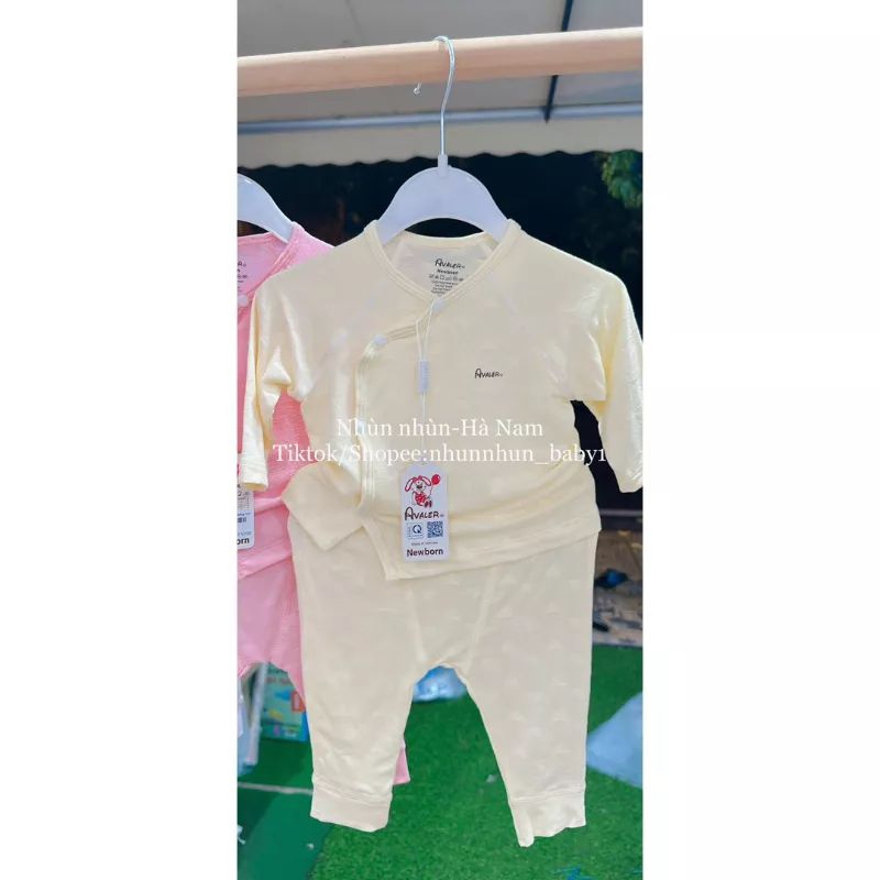 Bộ cài lệch dai tay sơ sinh avaler