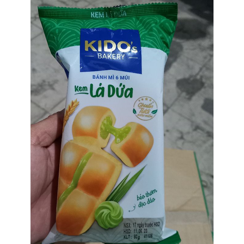 Bánh Mì Tươi KIDO 6 Múi vị Dâu Việt Quất và vị kem Lá Dứa lốc 5 bánh