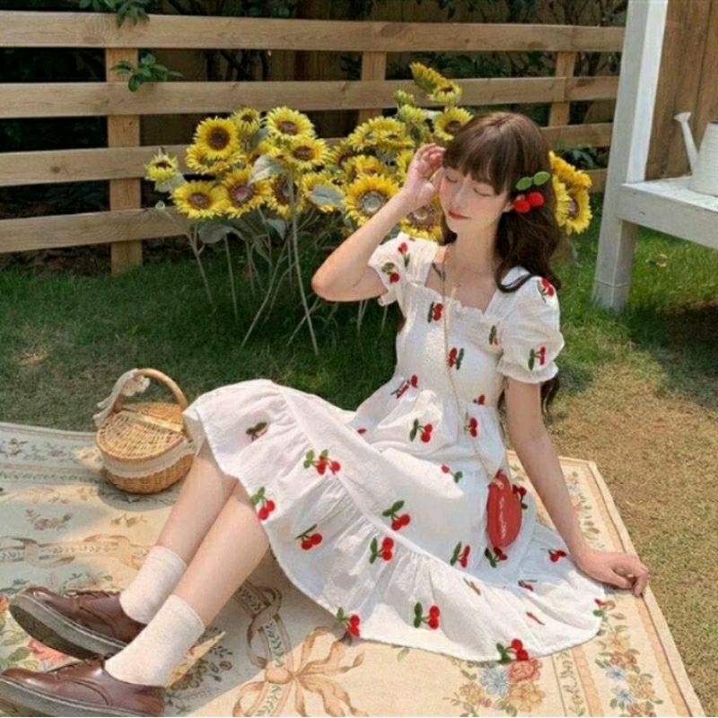 váy chery xinh, dễ thương mà nhiều người nhìn là muốn mặc( chery chery)