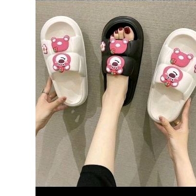 Dép gấu dâu siêu nhẹ