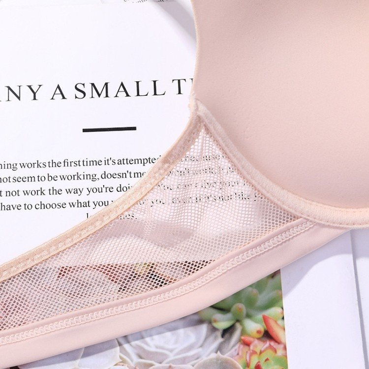 Áo ngực nâng ngực đúc su mút vừa, có gọng đai lưới thoáng mát HL BOUTIQUE K32