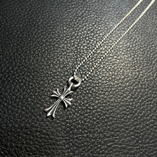 Vòng cỗ Cross Chromehearts