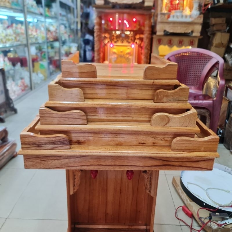 Bàn thờ treo tường