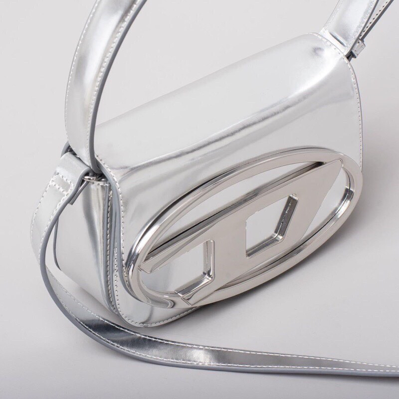 Túi Xách Nữ Kẹp Nách D.i.e.s.e.l Hot Trend 2023