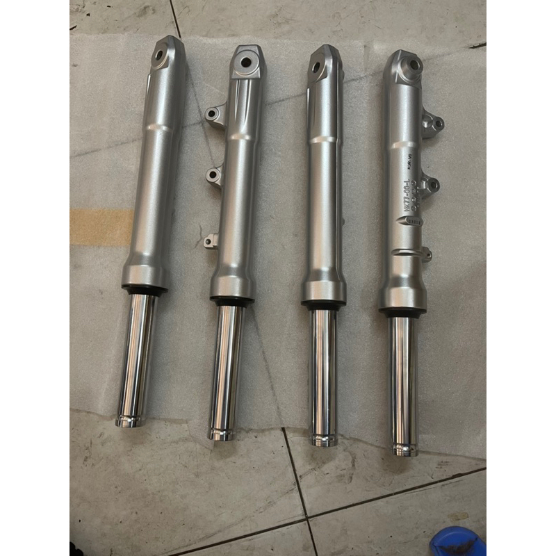 Phuộc trước zin sh