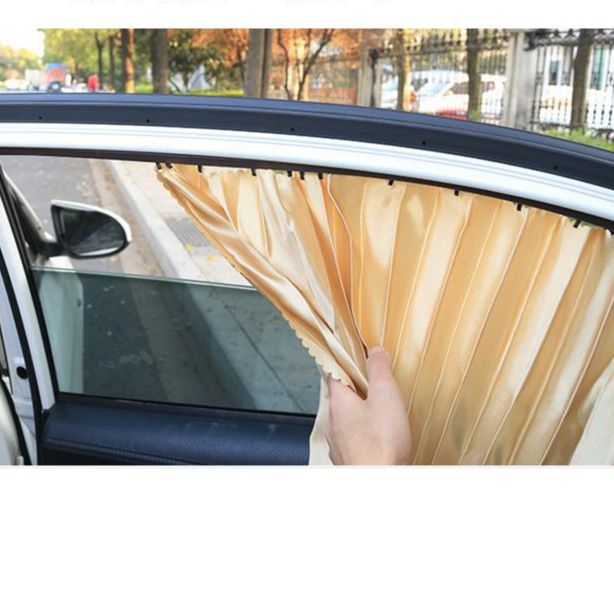 Rèm che nắng bằng vải cao cấp trên xe hơi Ô tô - Rèm che nắng của phụ xe hơi Ô tô - Rèm che nắng sang trọng.