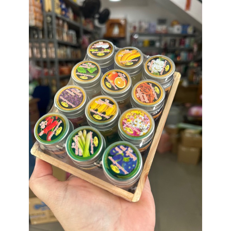 Dầu cù là vị trái cây Aroma - Dầu xoa bóp massage Thái Lan