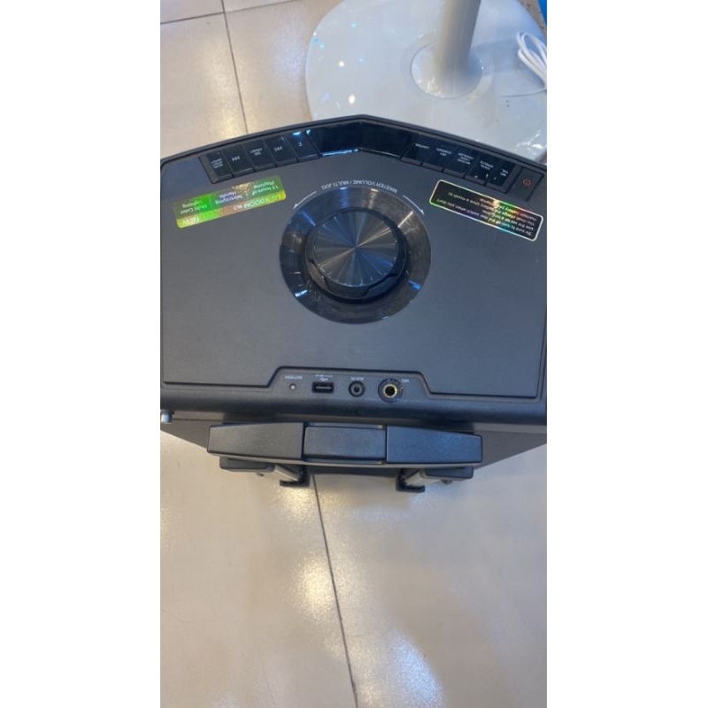 Loa kéo karaoke LG RL2 50W trưng bày Chính Hãng có trầy xước