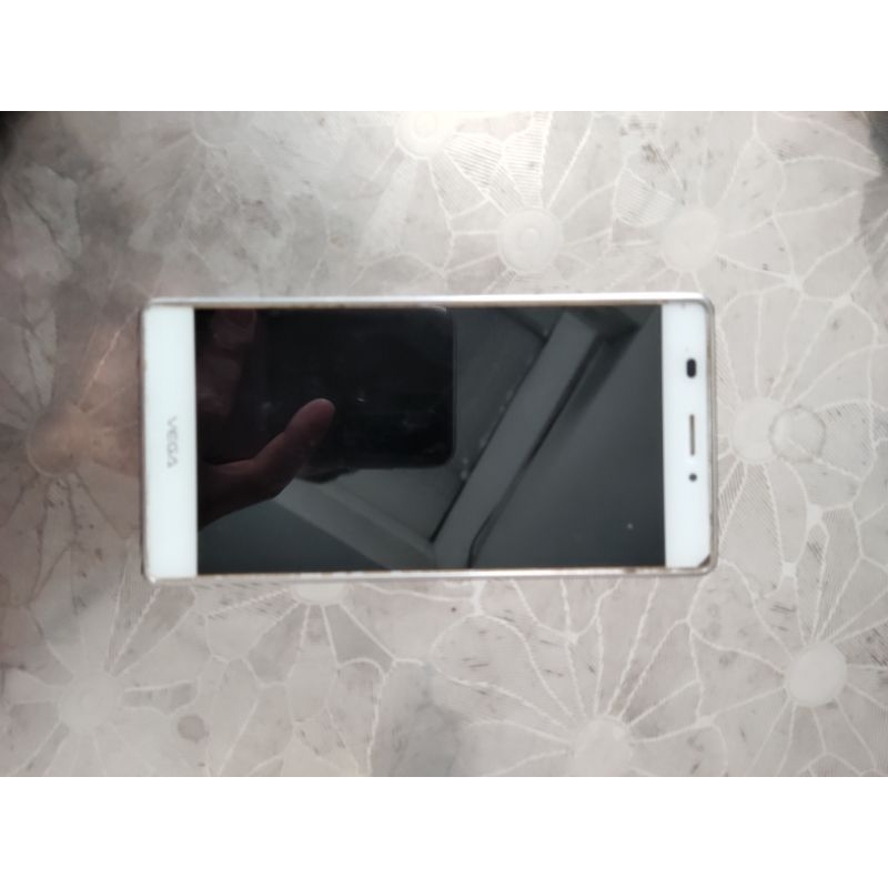 Máy điện thoại cũ hỏng Op..po, L..G, Ve..ga