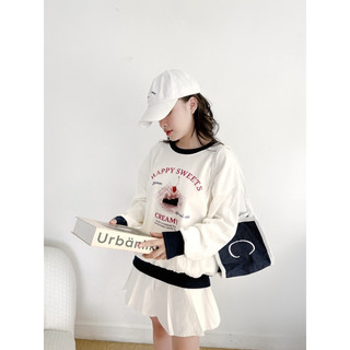 Sweater trắng viền cổ bo xanh đen happy sweet
