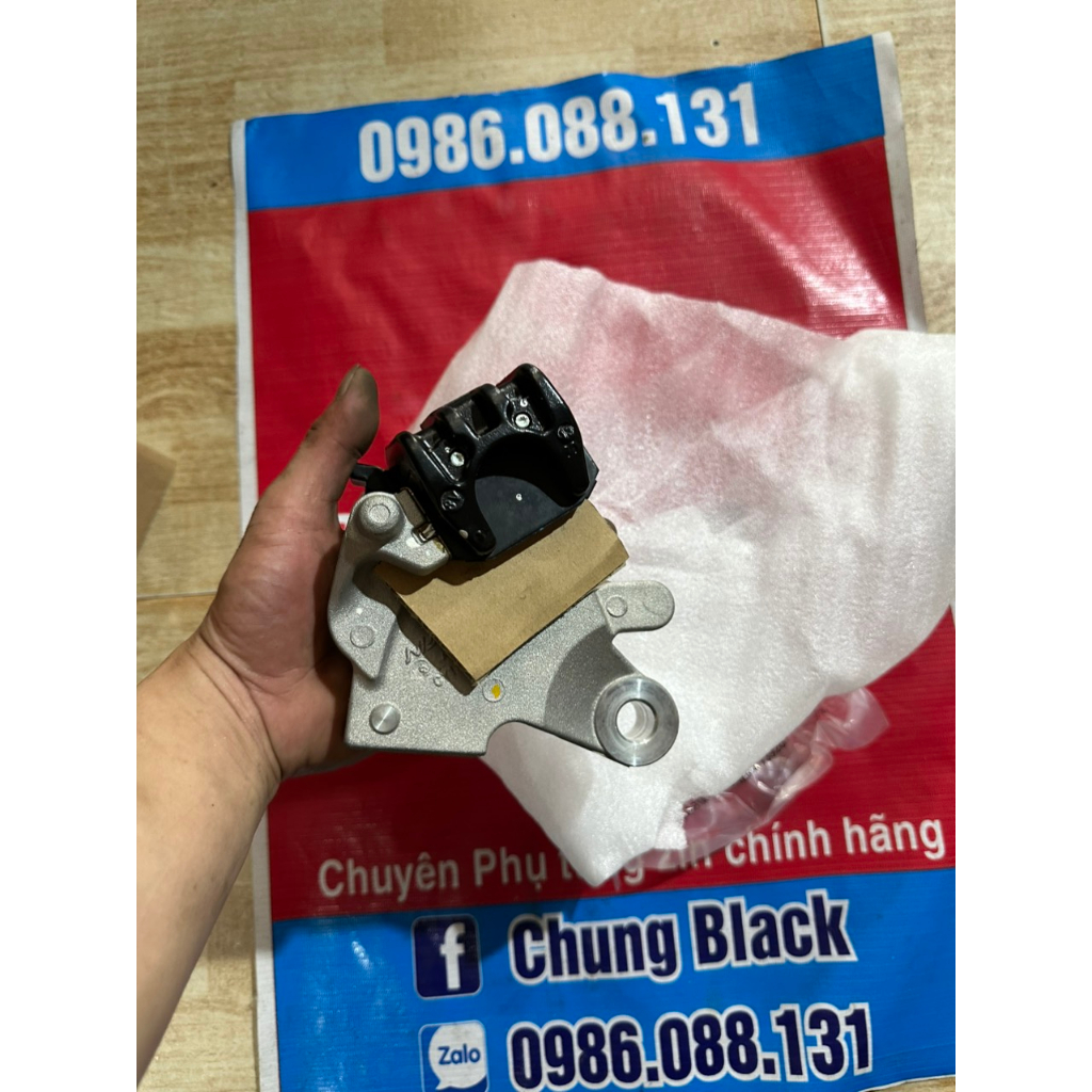 Củ phanh sau R15V3 zin chính hãng yamaha