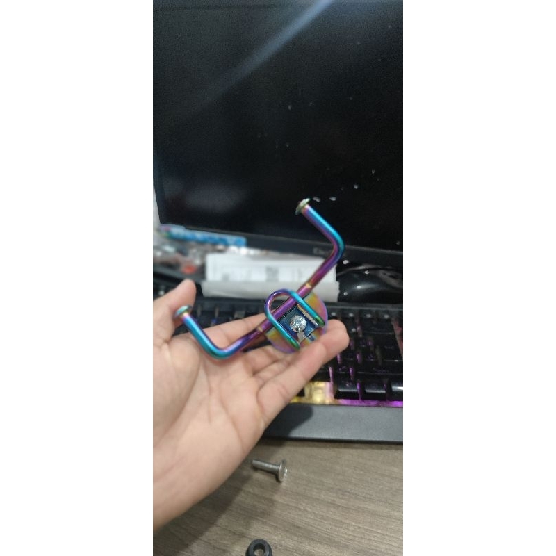 Móc treo đồ titan móc neo 2 móc + 1 móc u bao chắc chắn