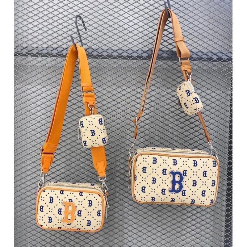 TÚI ĐEO CHÉP M.L.B HOT 2023