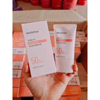 Kem Chống Nắng Nâng Tone, Kiềm Dầu Innisfree