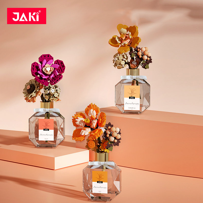 Bộ đồ chơi lắp ráp hoa kèm theo tinh dầu hãng Jaki 6 mẫu
