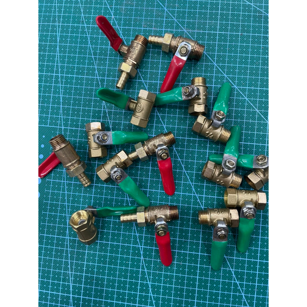 Van gạt, van khóa chân ren 13