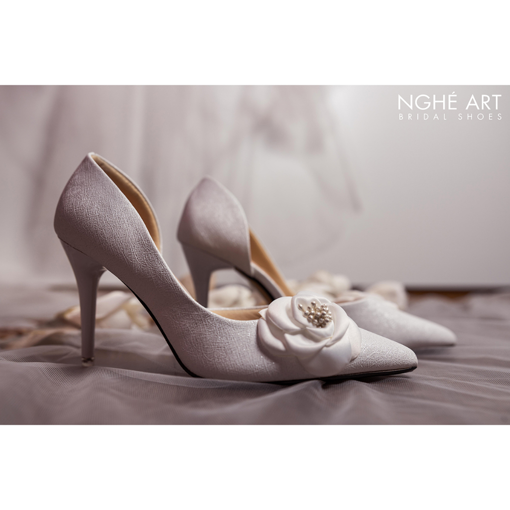 Giày cưới Nghé Art cao gót hoa trà 456