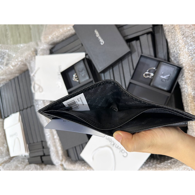 Set ví + ví đựng airpod Calvin Klein Fullbox túi giấy hãng