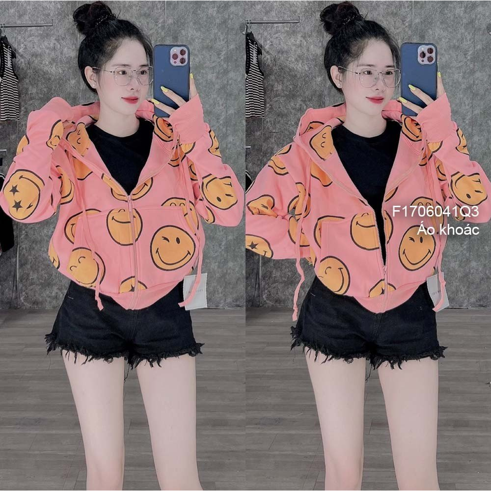 Áo khoác nỉ form rộng phối họa tiết