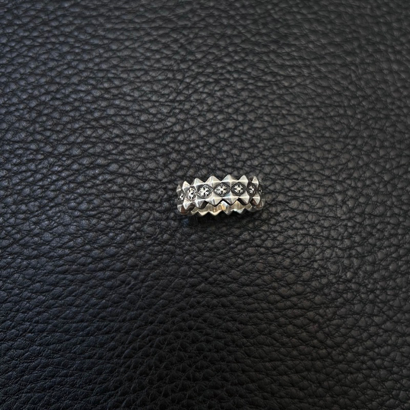 Nhẫn Chromehearts Plus
