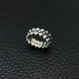 Nhẫn Chromehearts Plus