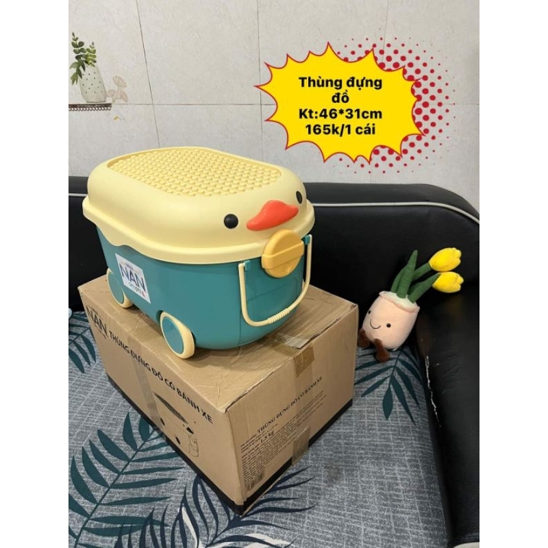 Thùng Đựng Đồ Nan Cho Bé có bánh xe di chuyển