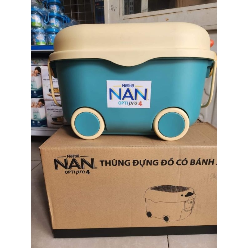 Thùng Đựng Đồ Nan Cho Bé có bánh xe di chuyển